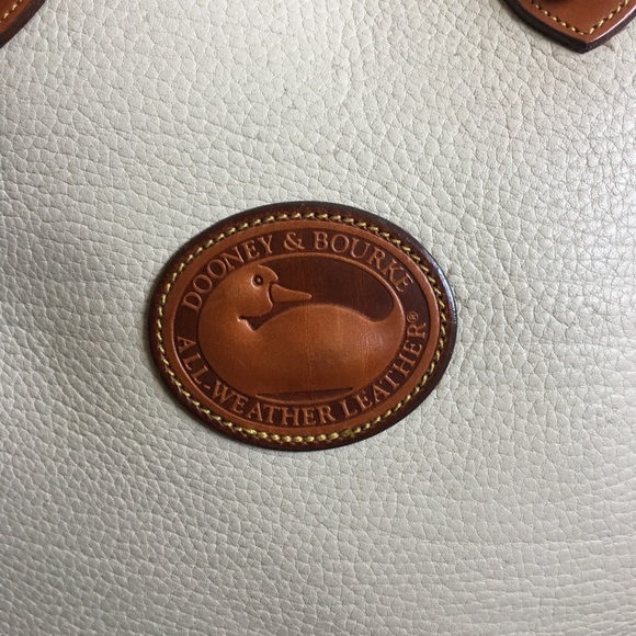 Vintage Dooney and Bourke Bag - Picture 6 of 8